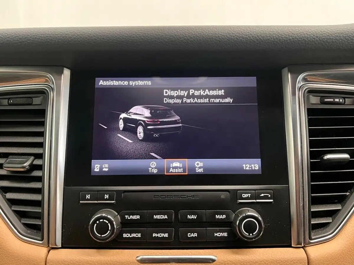 2018-porsche-macan-30-s-big-22