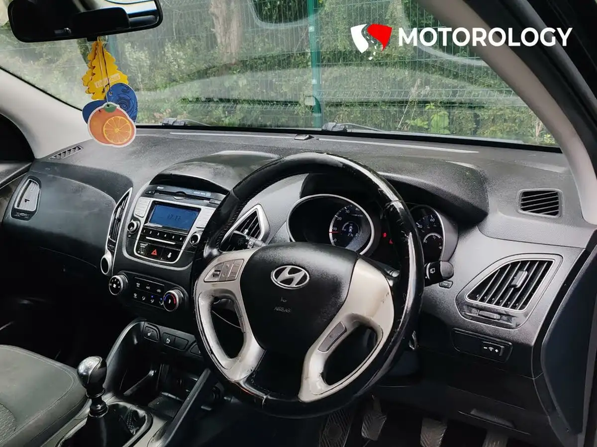 2013-hyundai-ix35-16-style-big-2