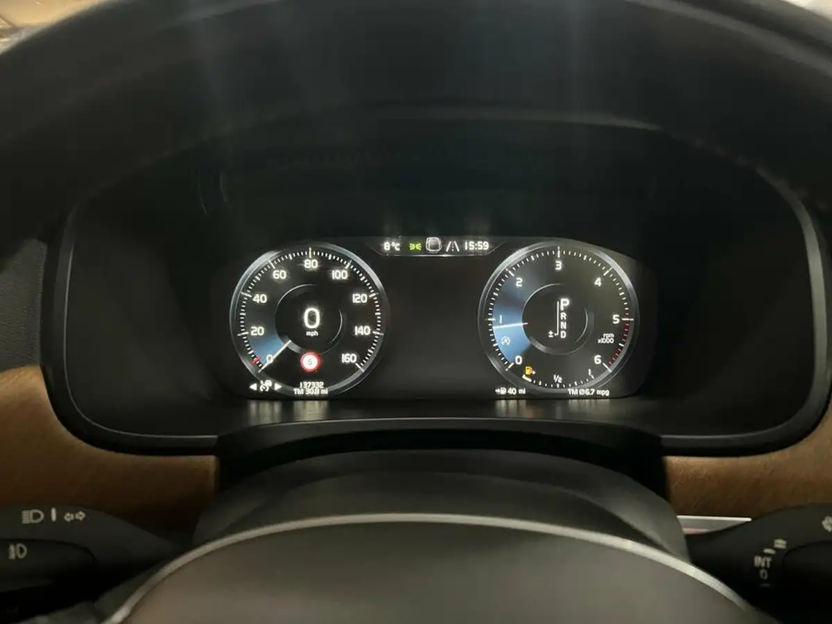 2018-volvo-s90-20td-d5-inscription-awd-big-38