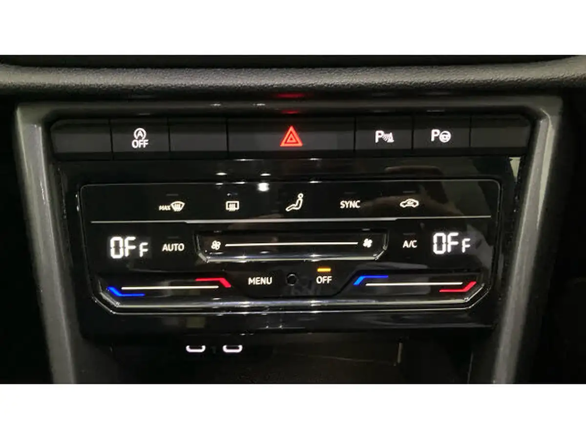 2023-volkswagen-t-roc-15-tsi-style-hatchback-5d-dsg-big-12