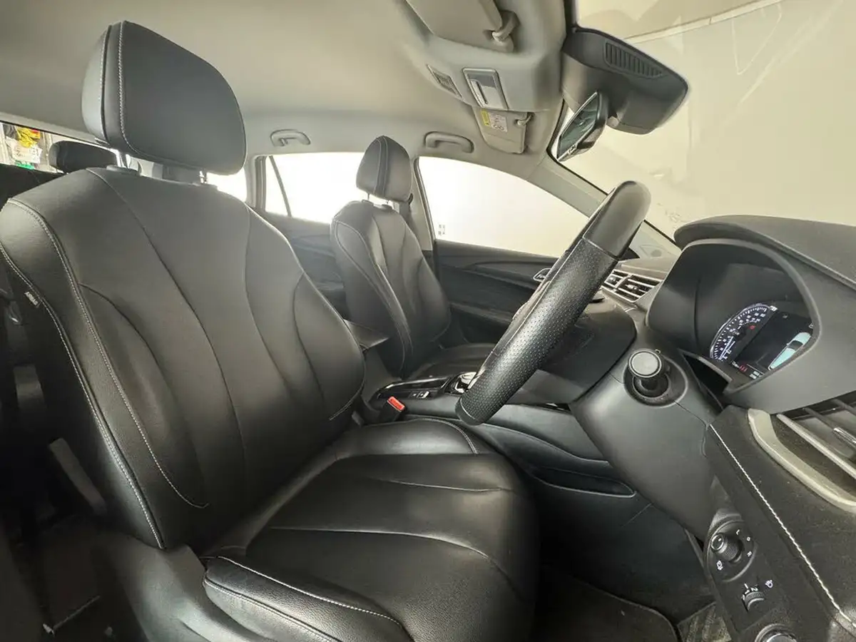2021-mg-mg5-e-exclusive-ev-long-range-big-12