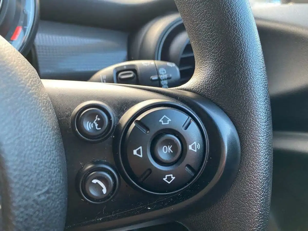 2018-mini-cooper-15-cooper-series-ii-ss-hatchback-3d-big-24