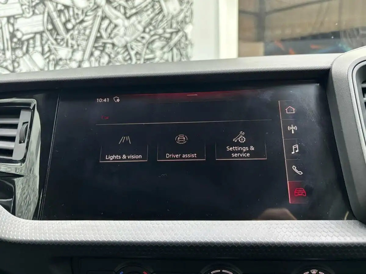 2020-audi-a1-10-25-tfsi-technik-big-14