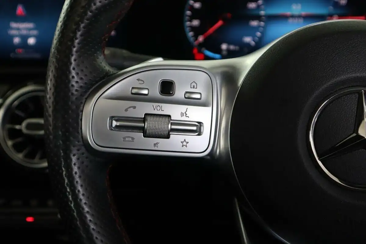 2020-mercedes-benz-a-class-13-a250e-amg-line-premium-plus-saloon-4d-big-15