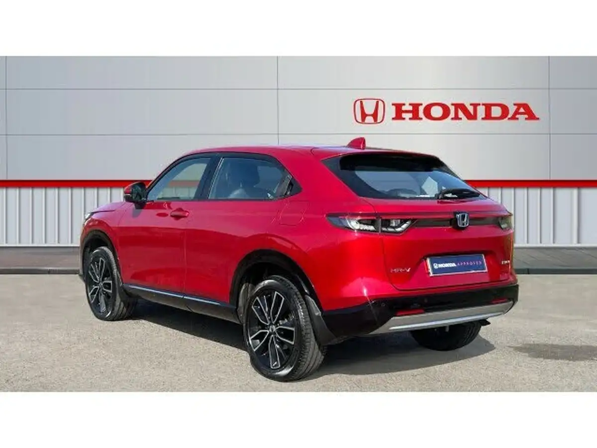 2022-honda-hr-v-15-i-mmd-advance-big-2