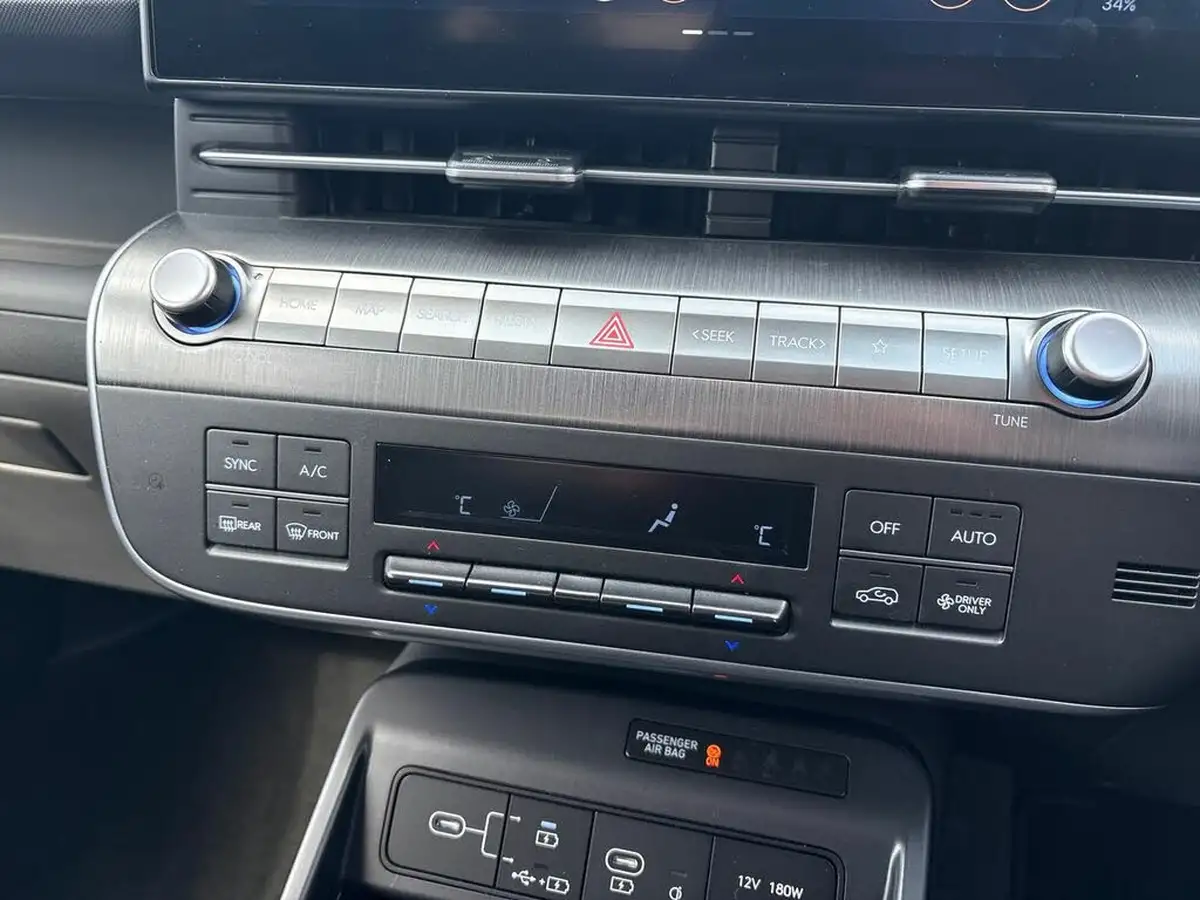2023-hyundai-kona-e-ultimate-218ps-65kwh-big-11