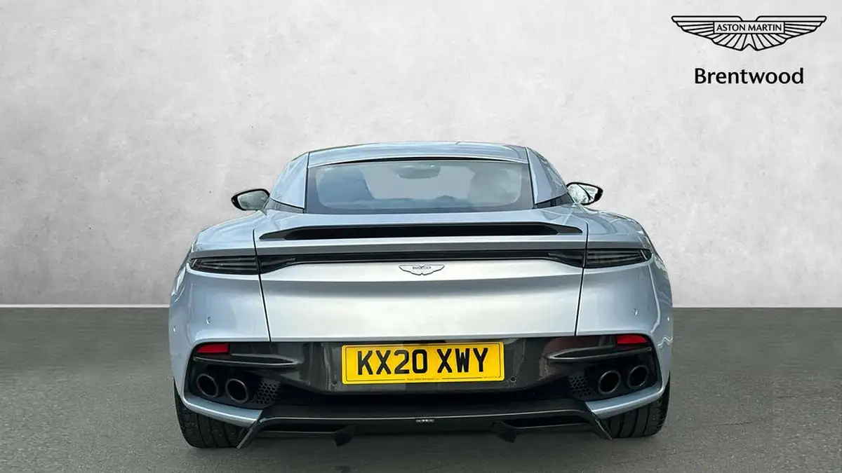 2020-aston-martin-dbs-52-v12-superleggera-big-12