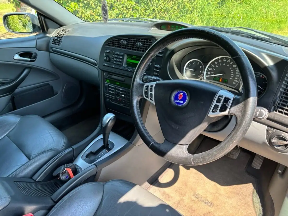 2005-saab-9-3-20-aero-convertible-2d-auto-big-2