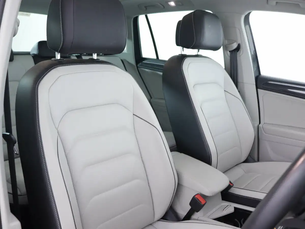 2021-volkswagen-tiguan-20-tsi-elegance-big-43