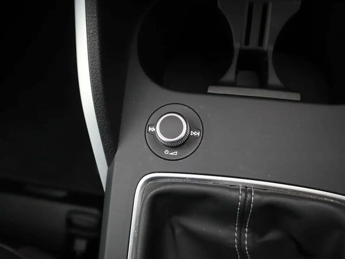 2022-audi-q2-15-35-tfsi-s-line-big-20
