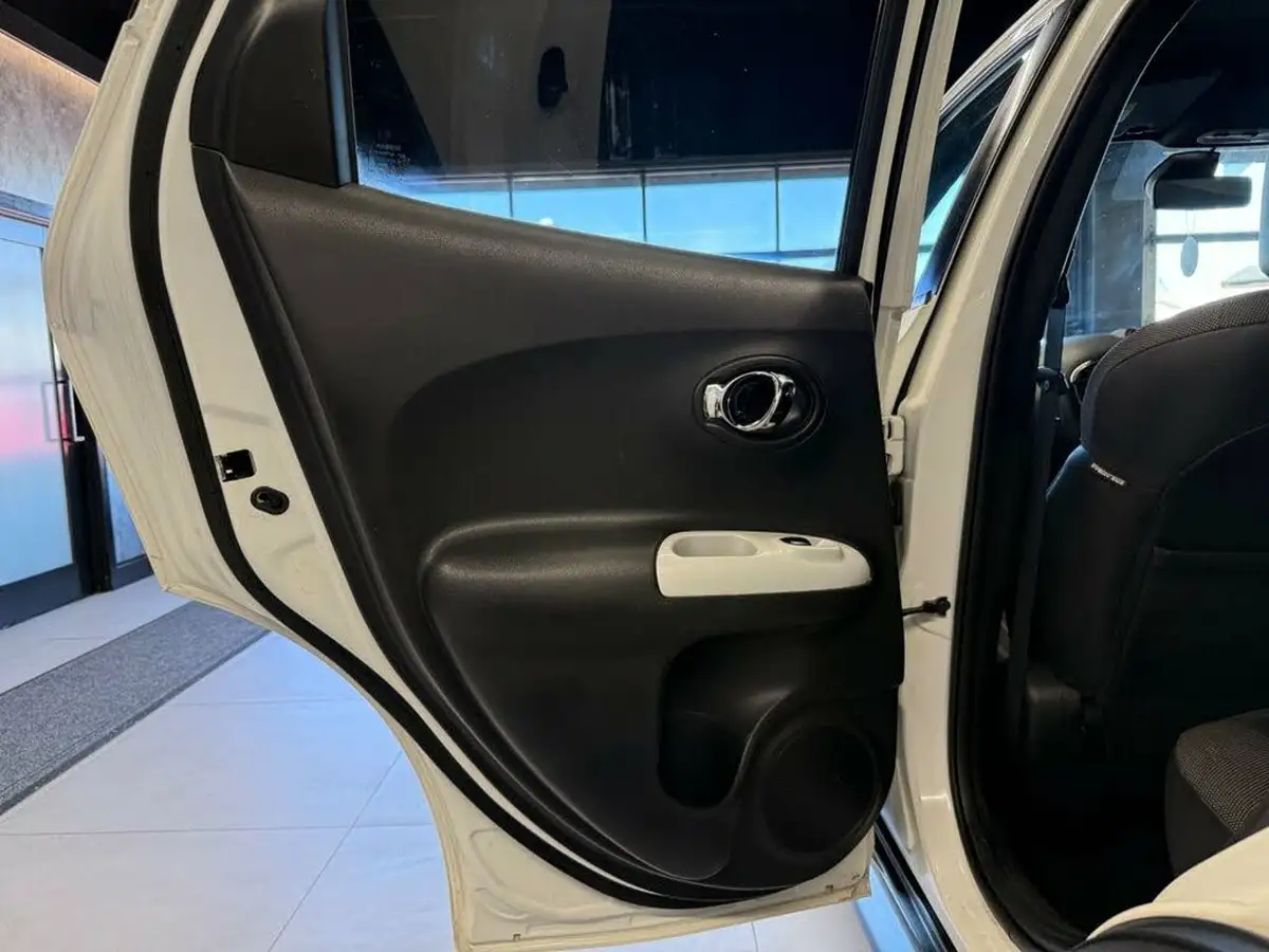 2017-nissan-juke-15dci-n-vision-black-big-22