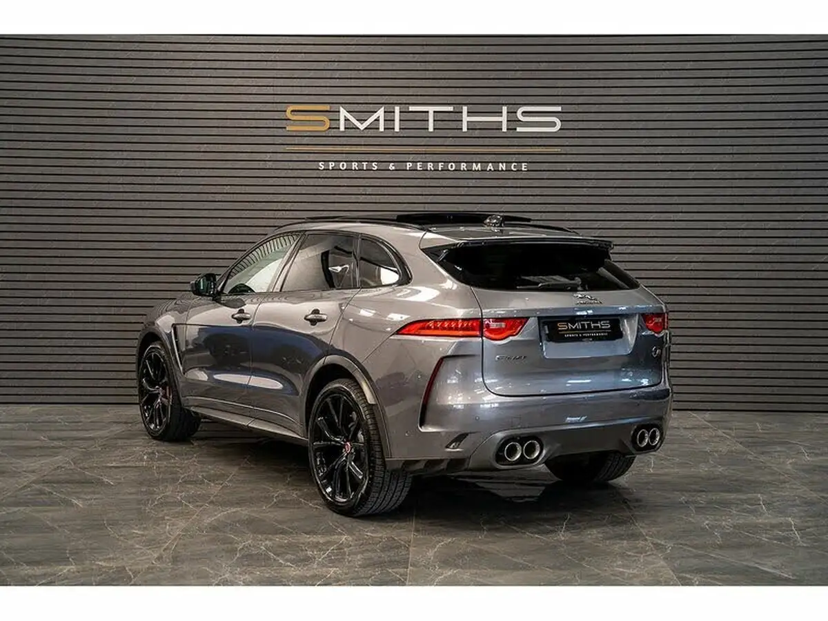2020-jaguar-f-pace-50-v8-sc-svr-big-3