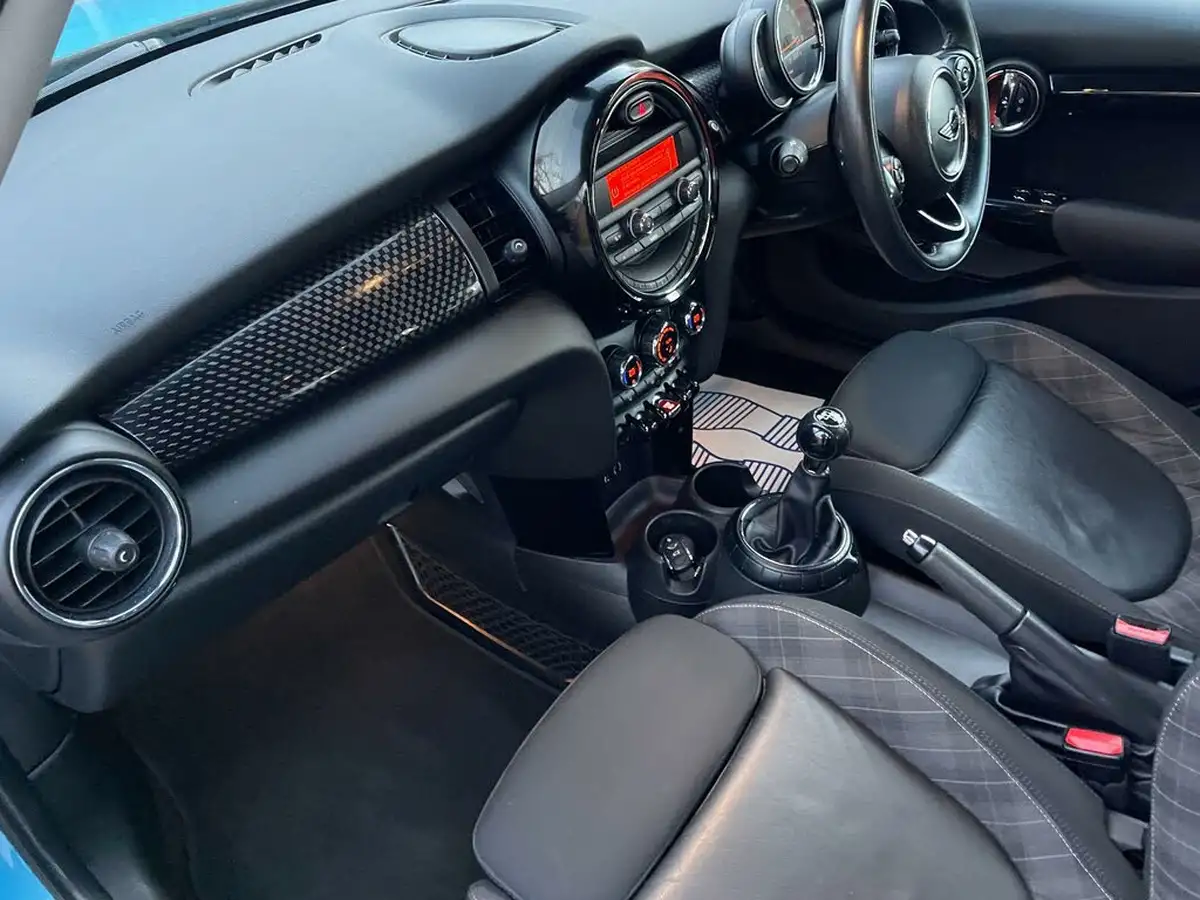 2016-mini-cooper-20-cooper-s-ss-hatchback-5d-big-33