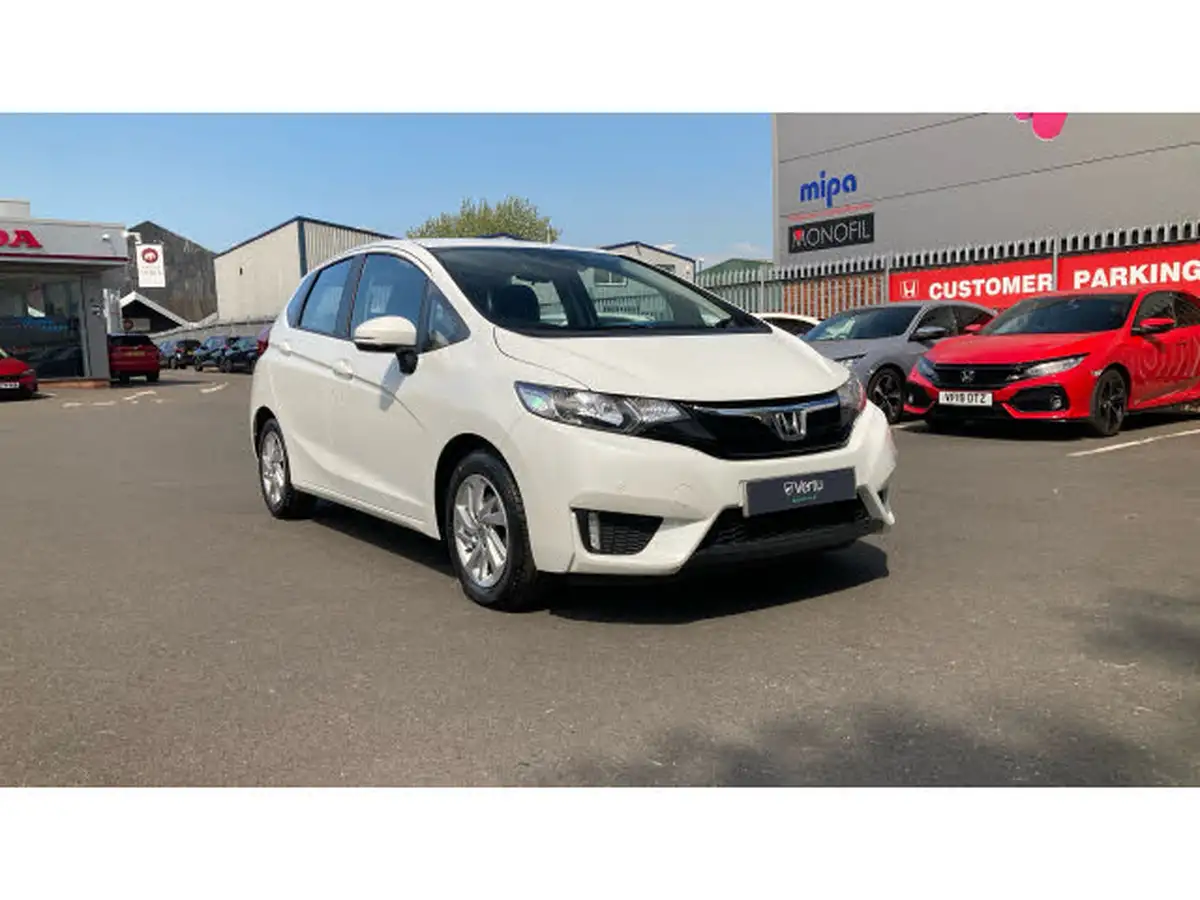 2015-honda-jazz-13-i-vtec-se-big-39