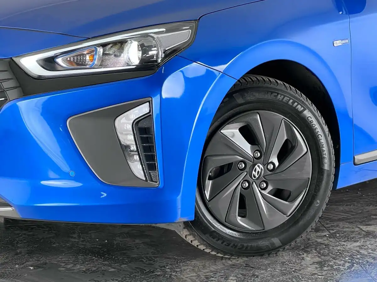 2017-hyundai-ioniq-16-gdi-premium-se-hybrid-big-45