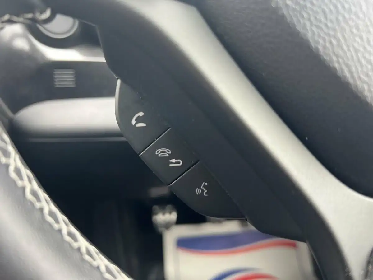 2016-honda-civic-18-sport-honda-connect-dasp-big-46