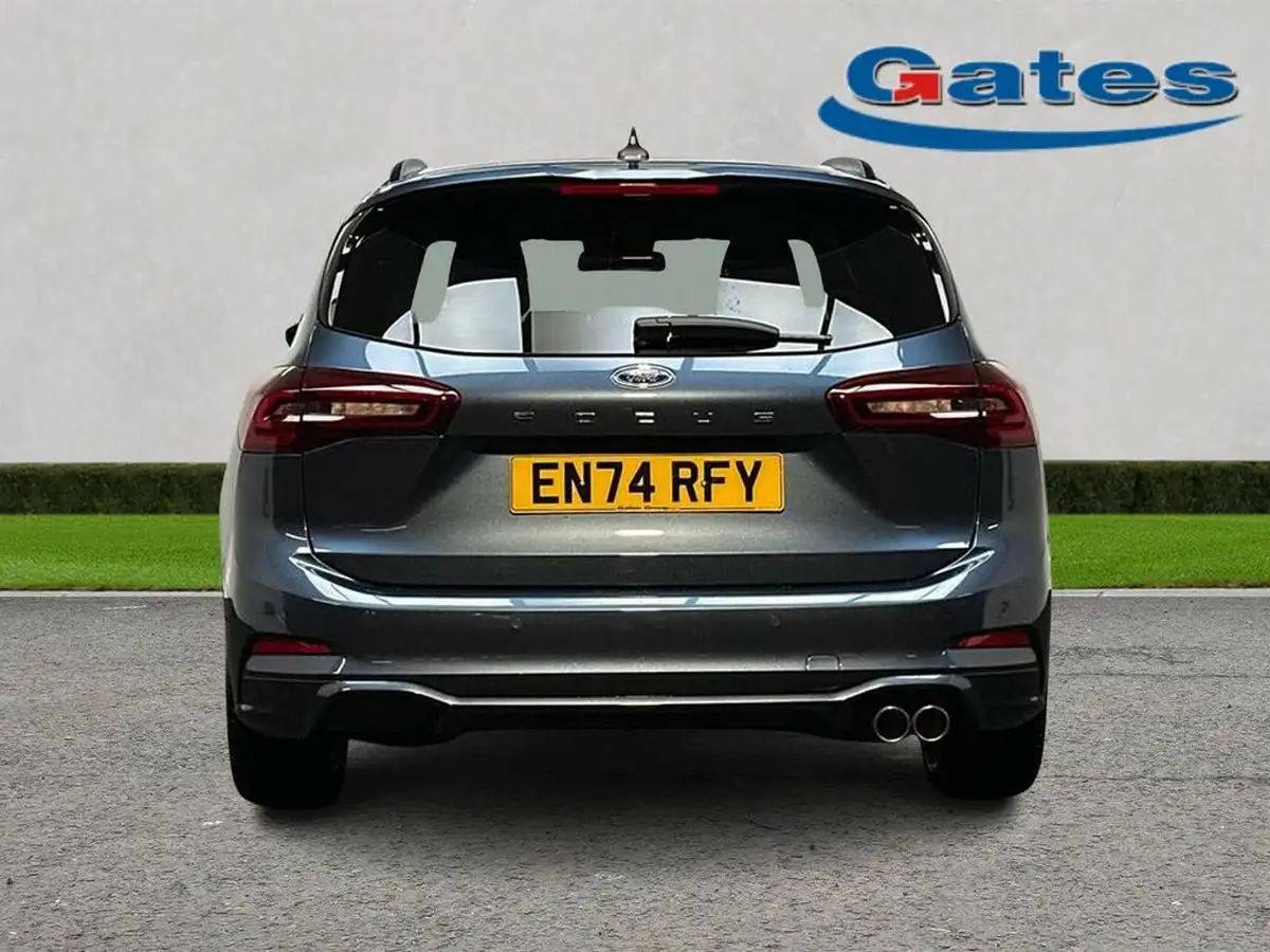 2025-ford-focus-10t-st-line-155ps-estate-powershift-big-5