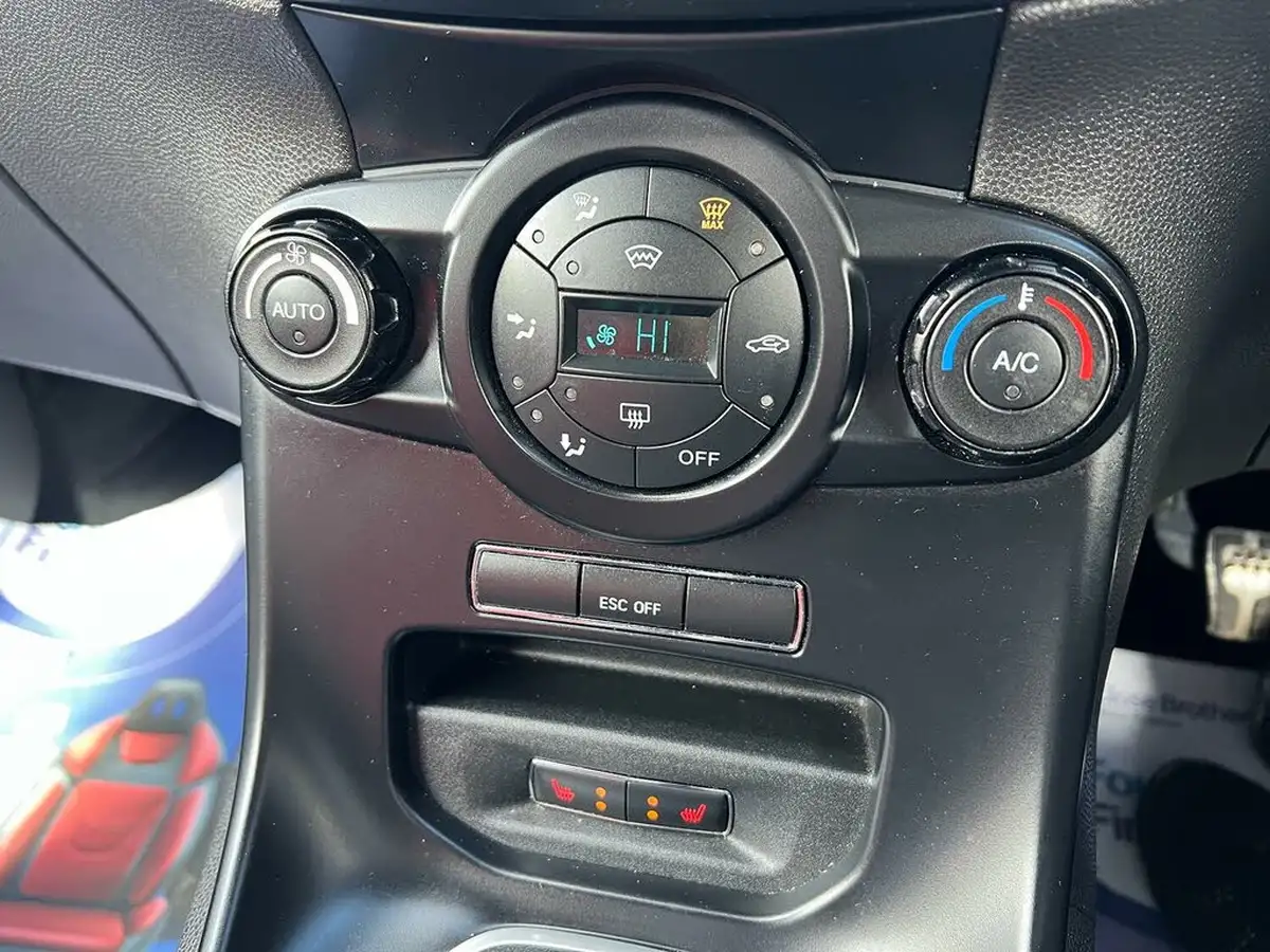 2014-ford-fiesta-16-st-3-big-17