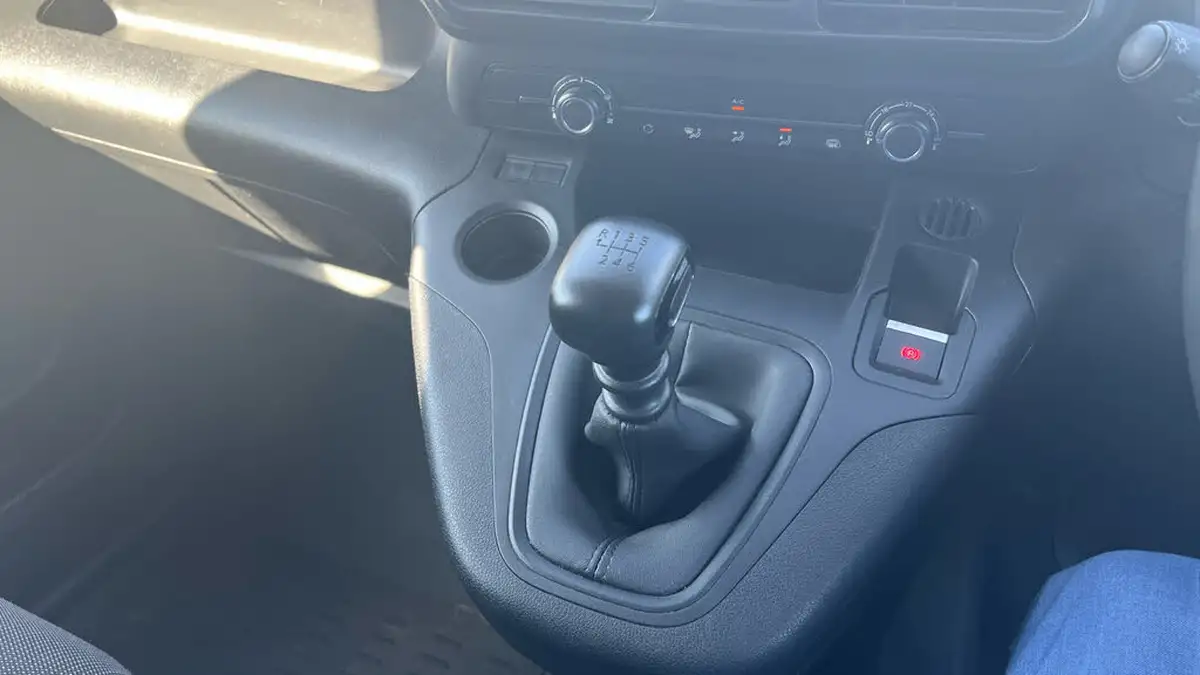 2022-citroen-berlingo-15bluehdi-1000-enterprise-pro-100pseu6d-big-19