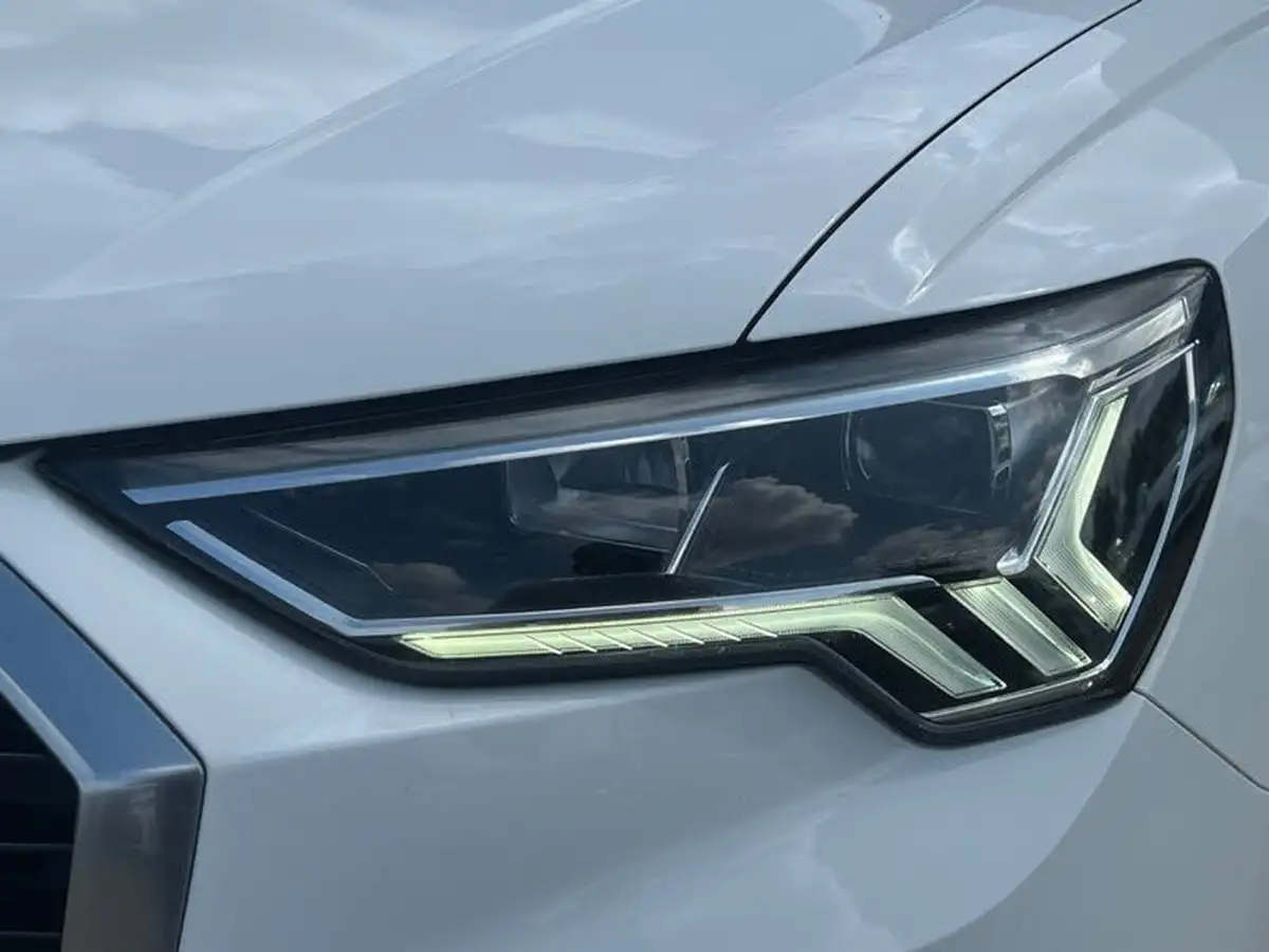 2020-audi-q3-15-35-tfsi-sport-cod-station-wagon-1498cc-big-18