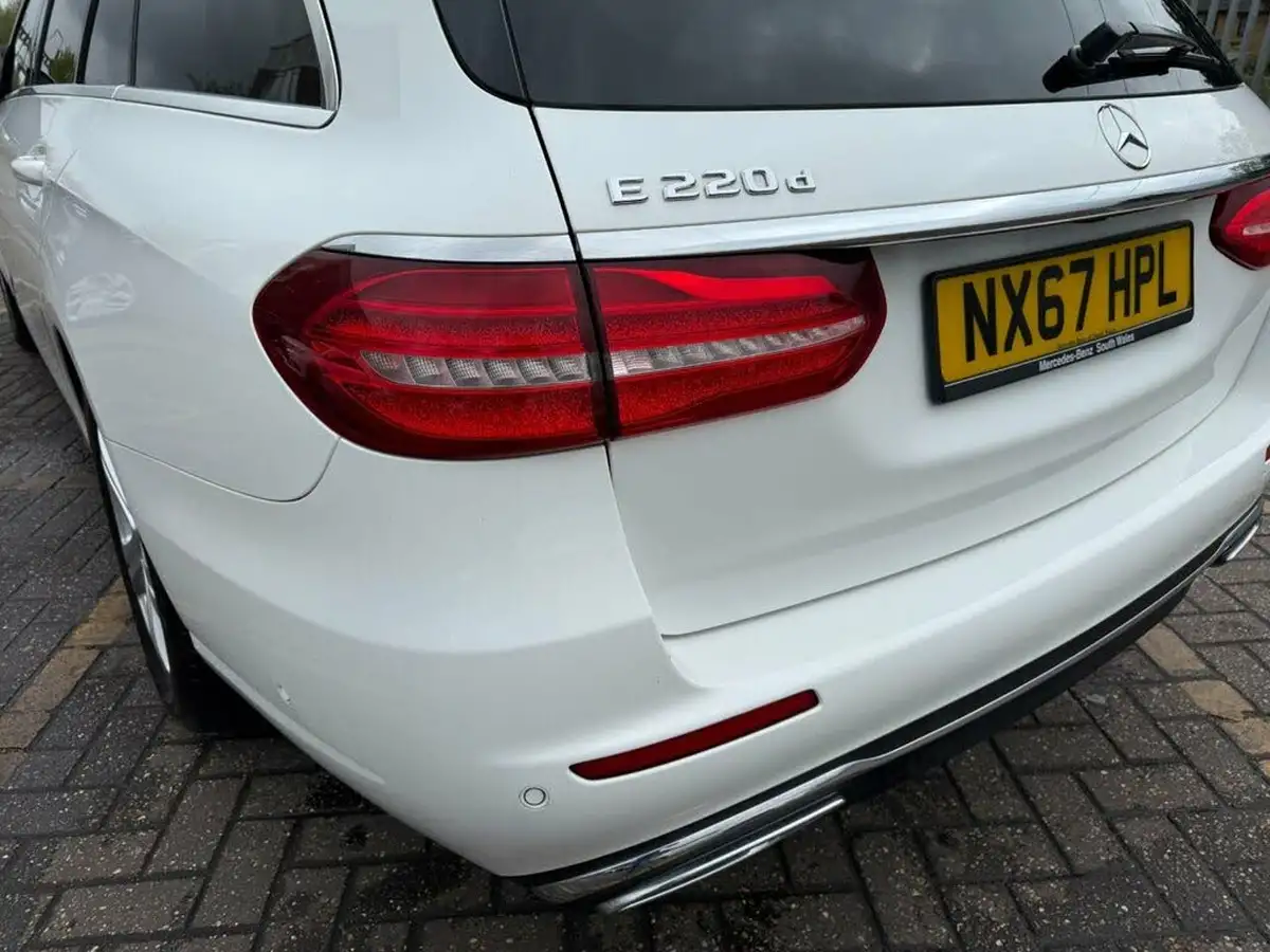 2017-mercedes-benz-e-class-20d-e220d-se-ss-estate-5d-big-16