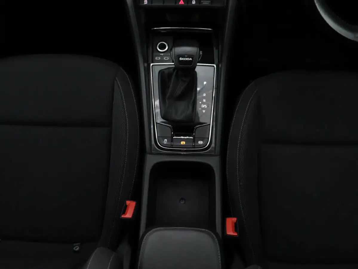 2023-skoda-karoq-15-tsi-se-drive-dsg-big-15
