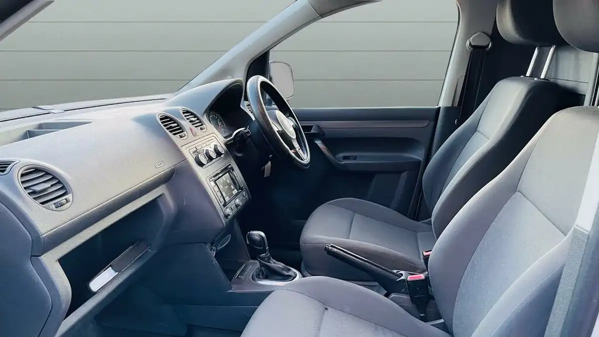 2015-volkswagen-caddy-maxi-16tdi-c20-maxi-highline-dsg-big-20