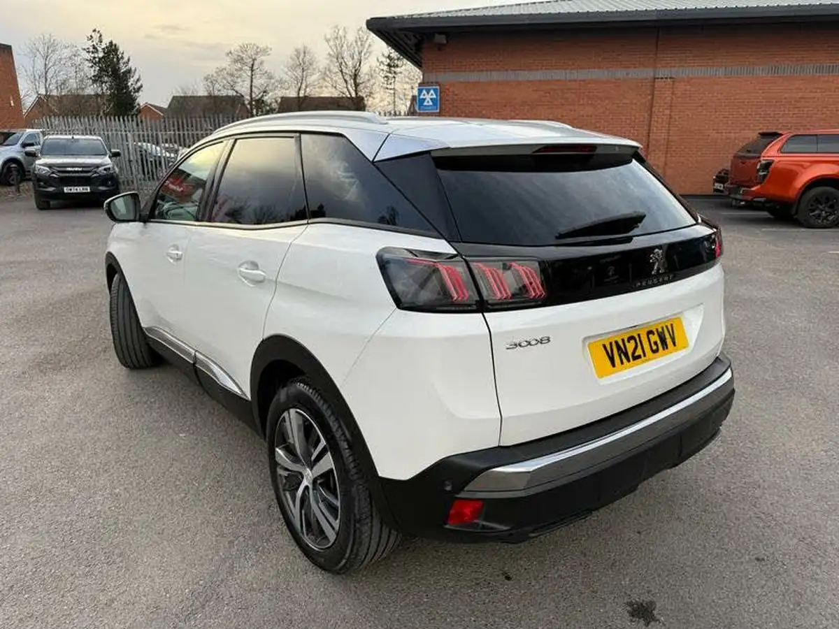2021-peugeot-3008-suv-15-bluehdi-allure-premium-eat8-big-1