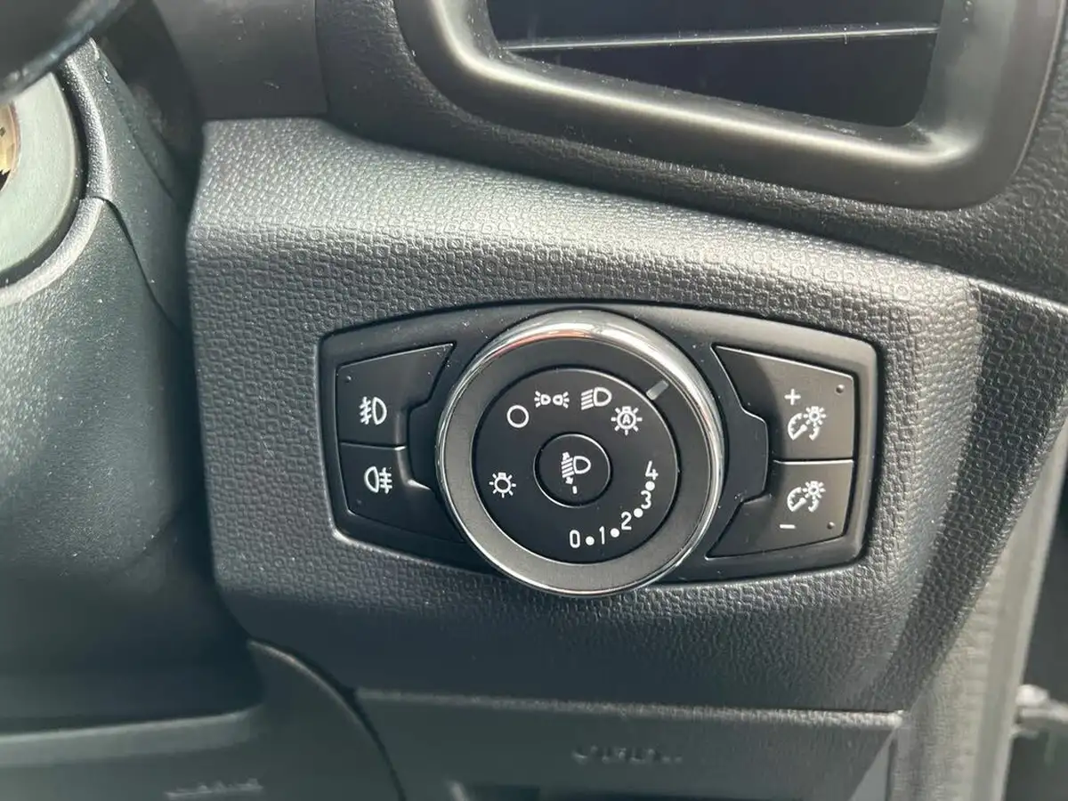2022-ford-ecosport-10t-st-line-125ps-big-22