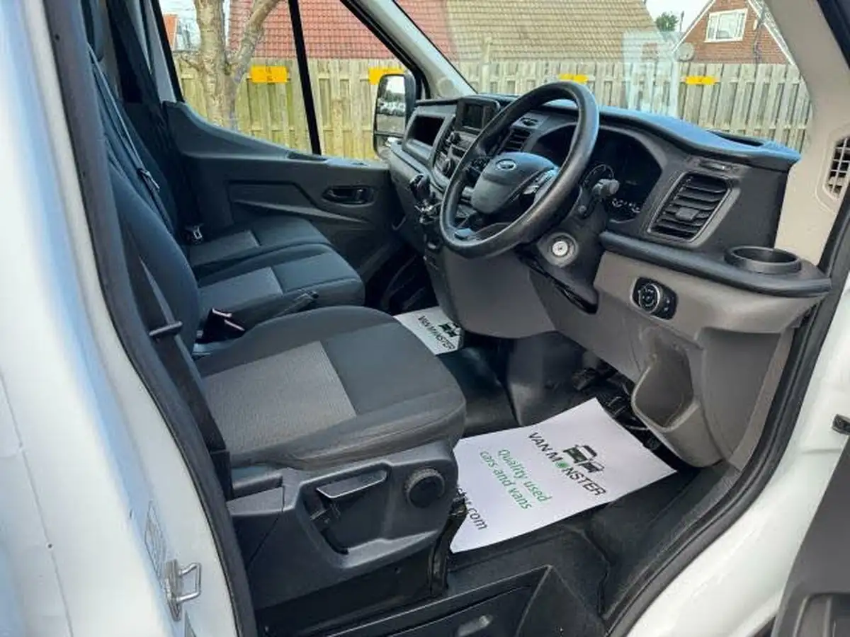 2023-ford-transit-20tdci-350-l2h1-leader-130pseu6dt-rwd-cab-big-10