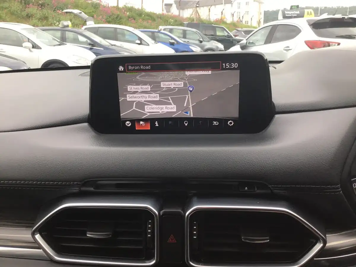 2017-mazda-cx-5-20-sport-nav-big-23