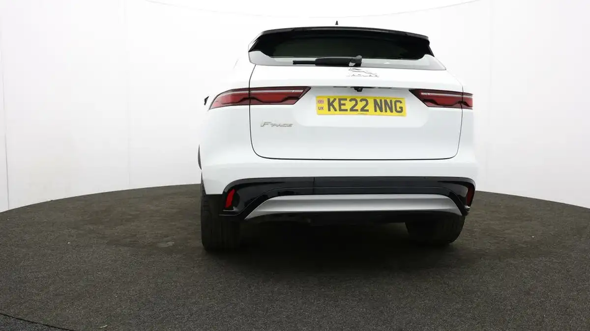 2022-jaguar-f-pace-20-d200-s-big-41