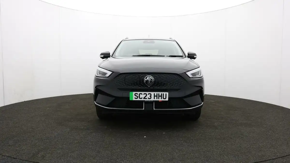 2023-mg-zs-suv-e-trophy-connect-ev-156ps-long-range-big-48