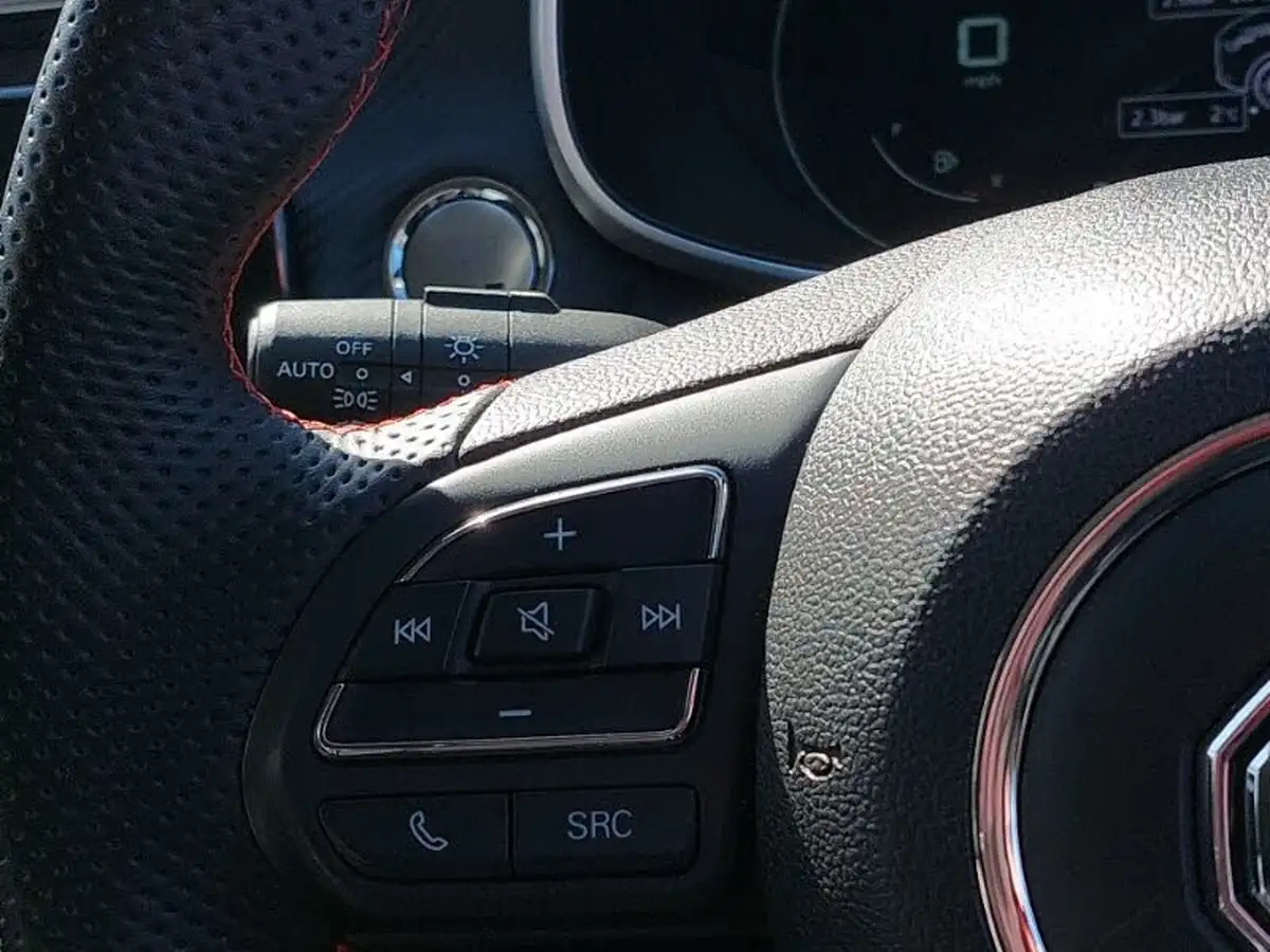 2024-mg-zs-suv-10t-gdi-exclusive-auto-big-17