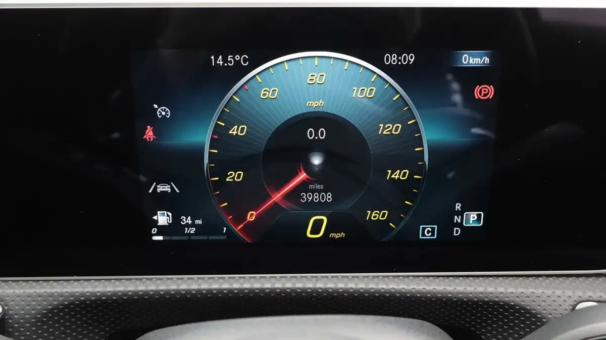 2020-mercedes-benz-a-class-13-a200-amg-line-executive-hatchback-5d-7g-dct-big-10
