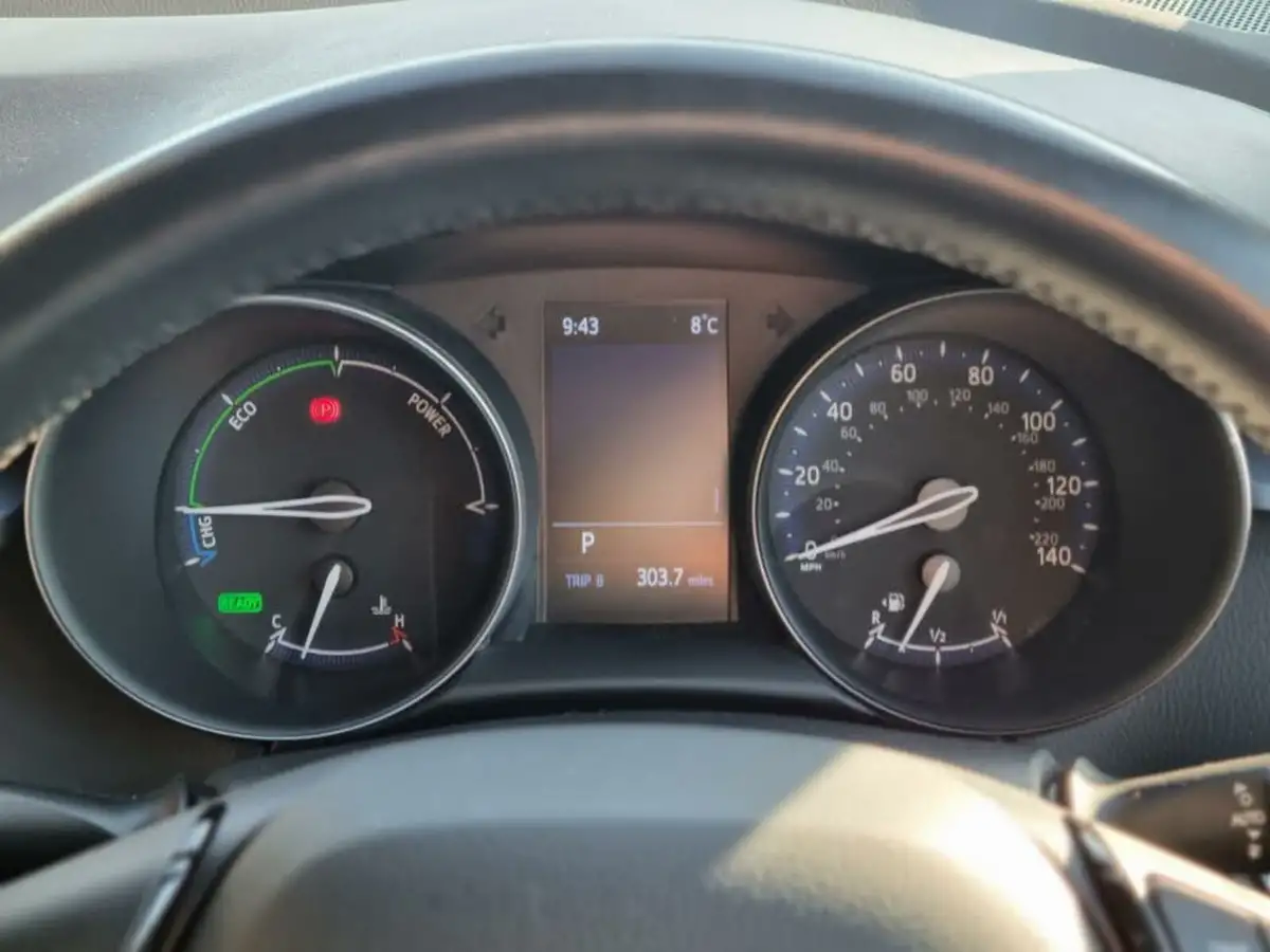2020-toyota-c-hr-18-vvt-i-design-big-22