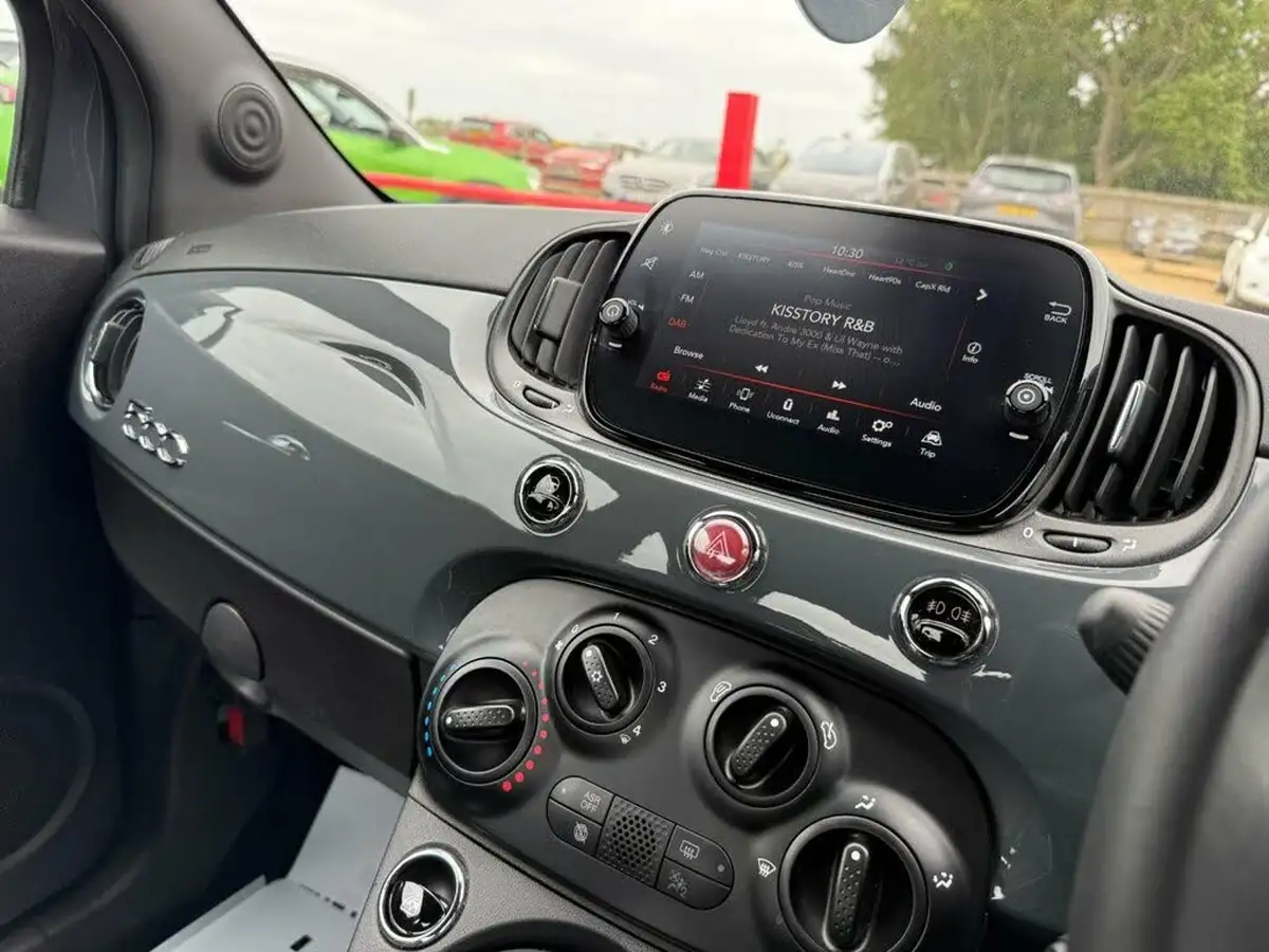 2021-fiat-500-10-sport-big-12