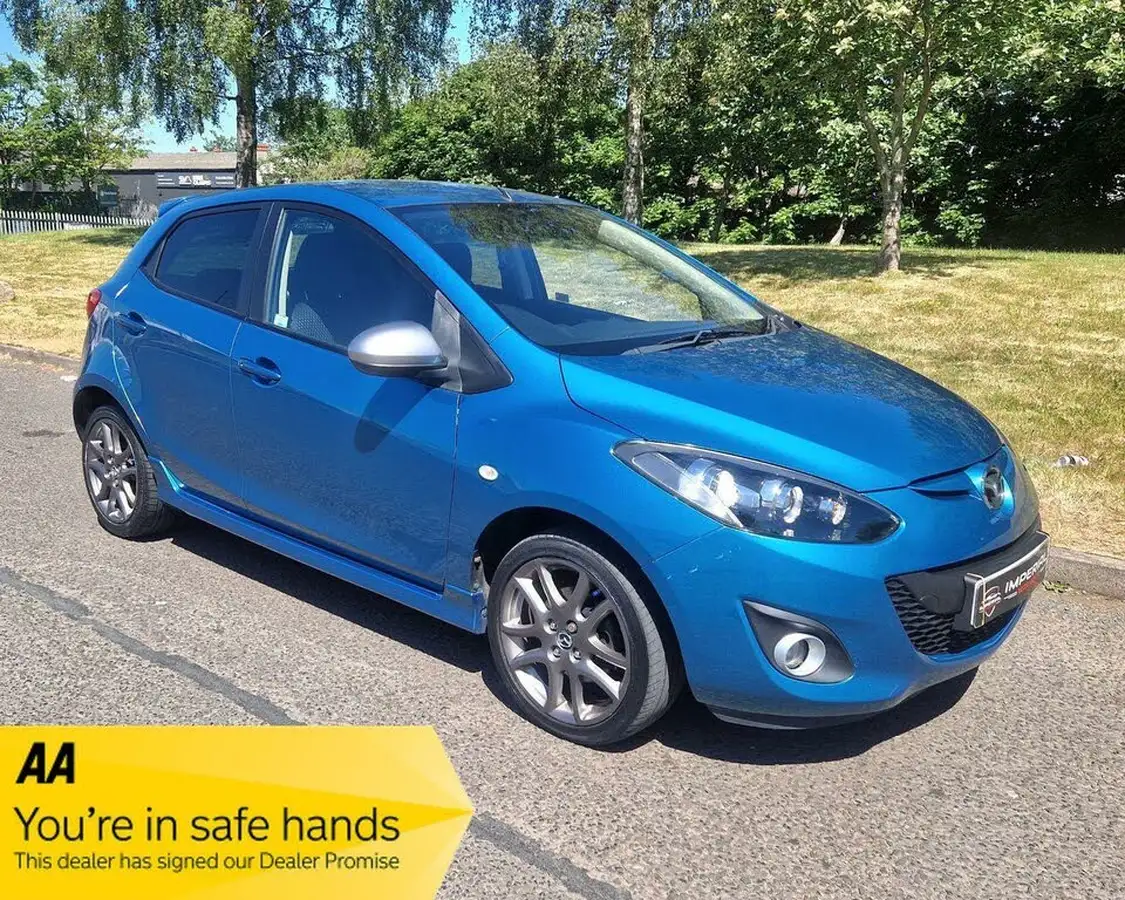 2014-mazda-mazda2-13-sport-venture-big-0