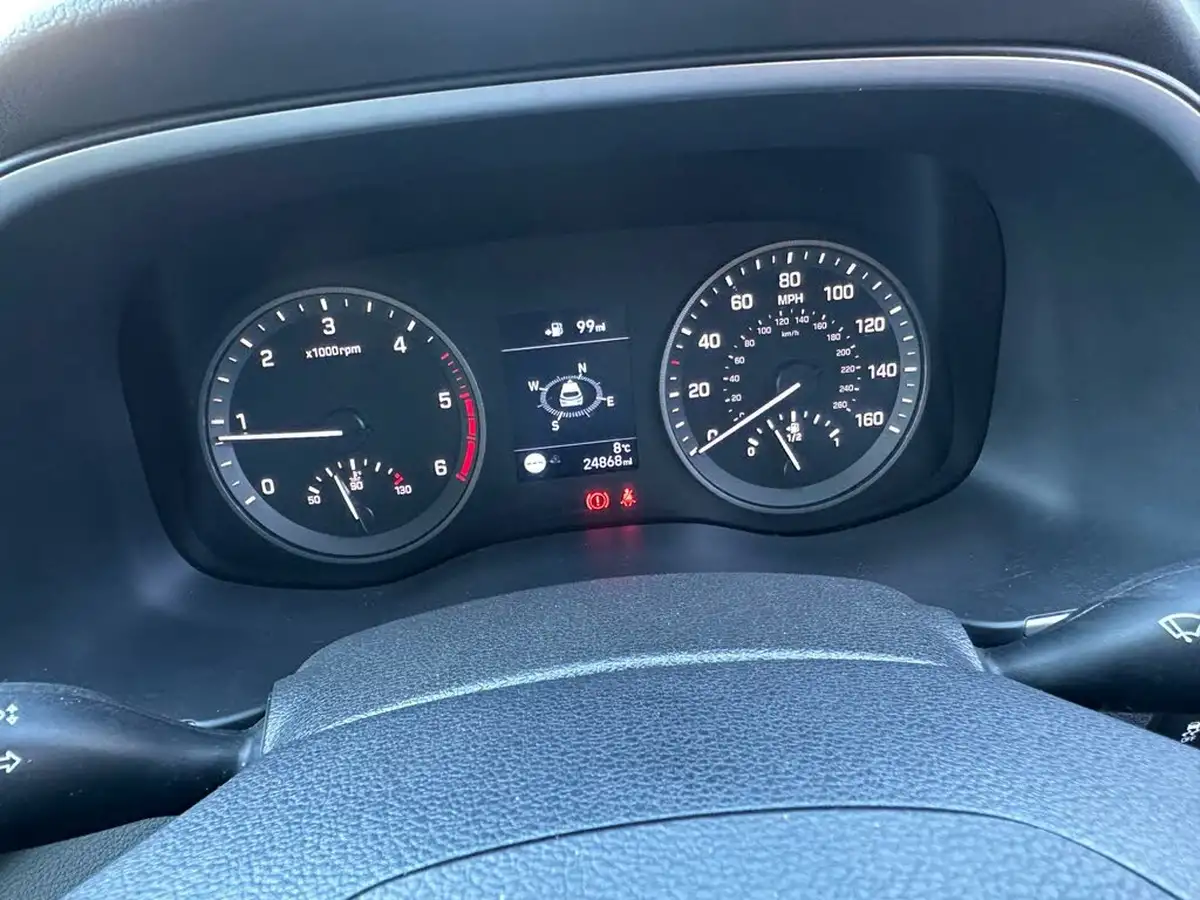 2020-hyundai-tucson-16crdi-se-nav-115ps-48-volt-hybrid-big-11