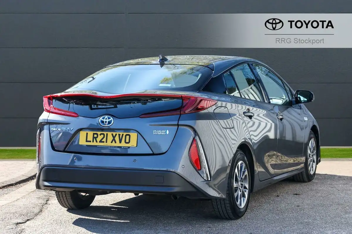 2021-toyota-prius-18-vvt-i-excel-plug-in-e-cvt-big-1