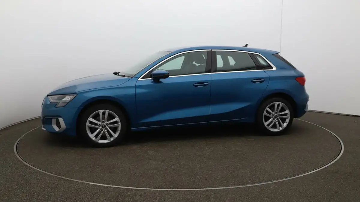 2022-audi-a3-15-35-tfsi-sportback-5d-s-tronic-big-62