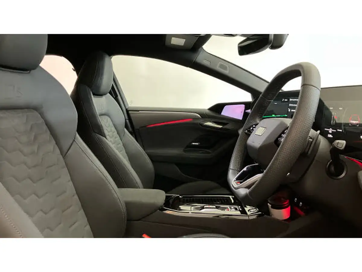 2025-audi-a6-e-tron-e-launch-edition-big-14
