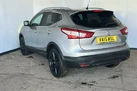 2015-nissan-qashqai-16-tekna-small-1