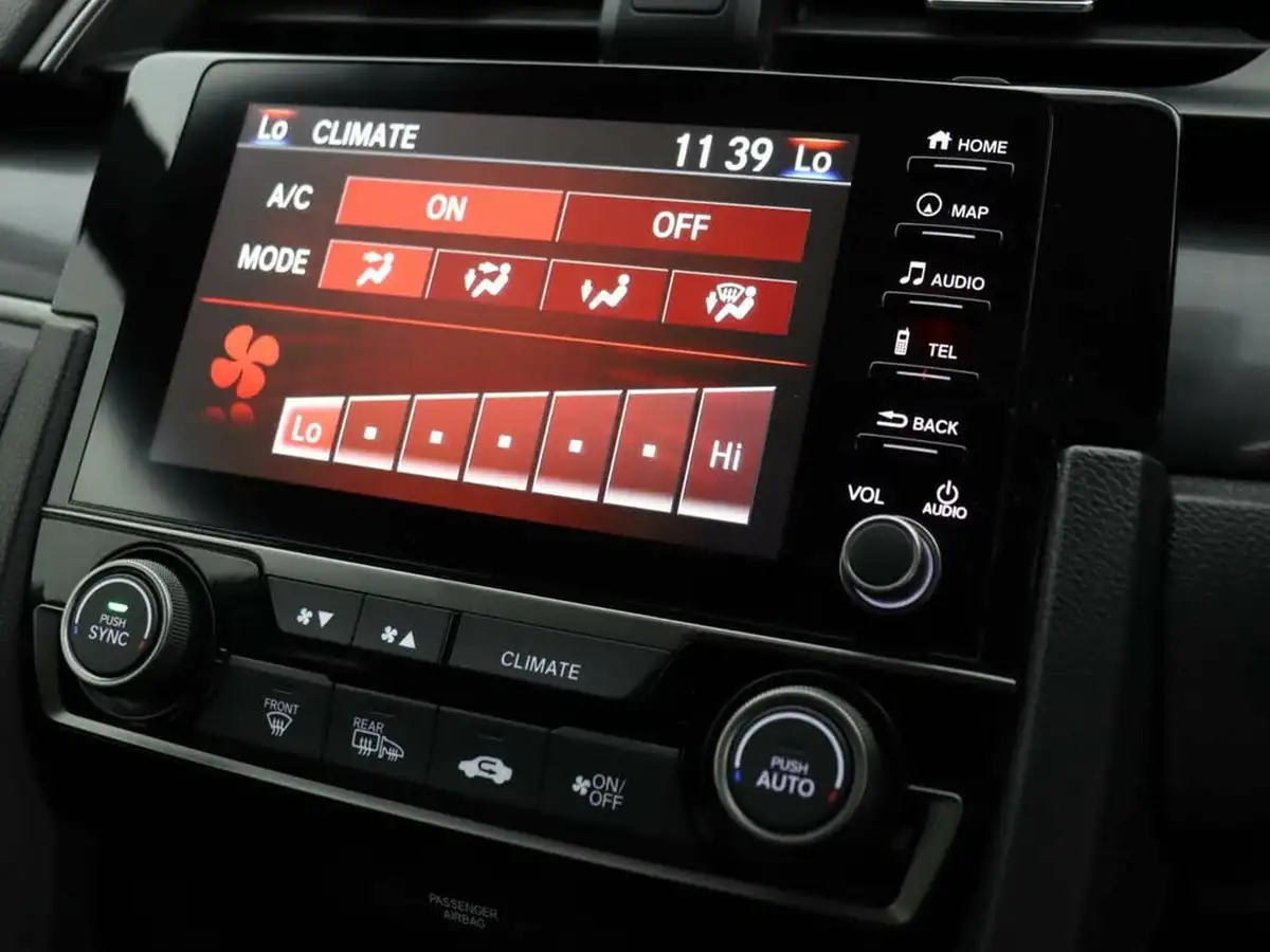2020-honda-civic-15-vtec-turbo-sport-cvt-big-26