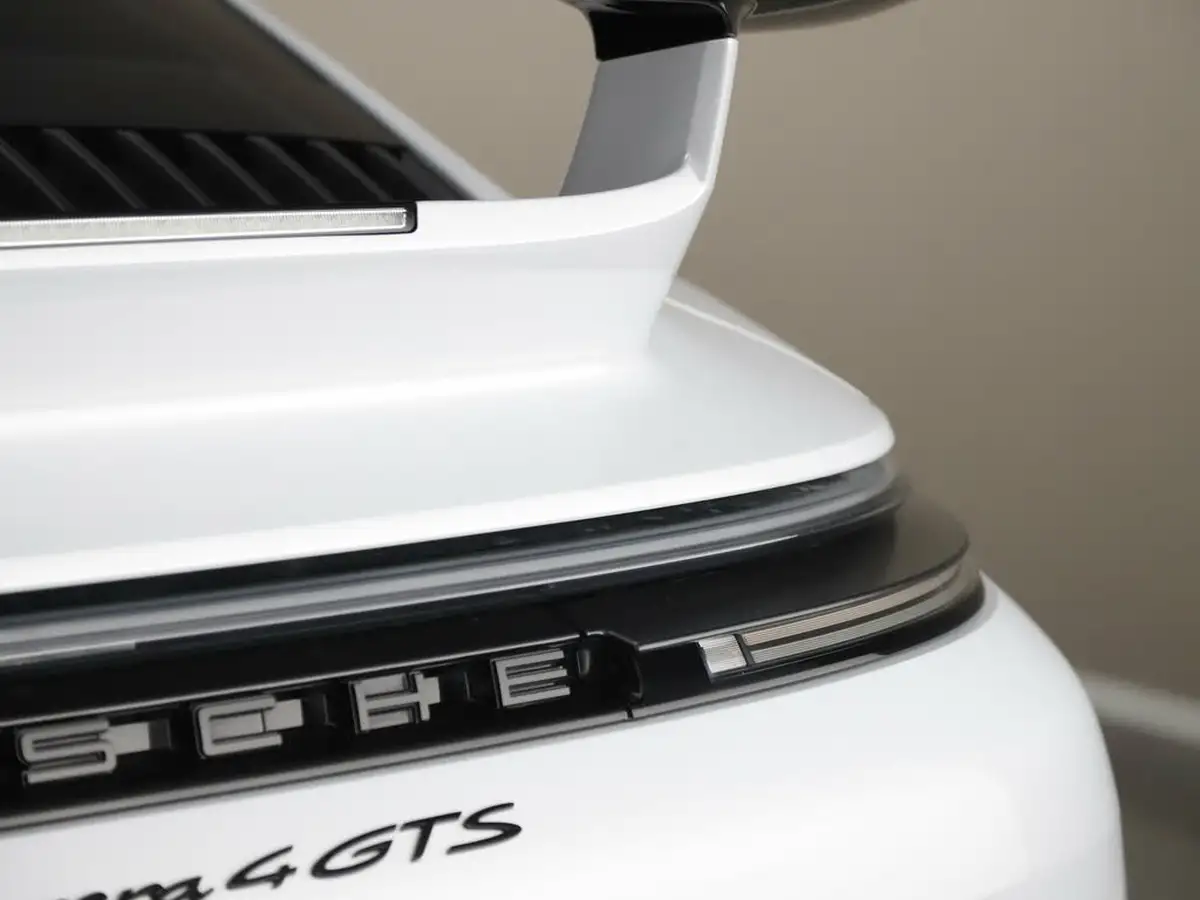 2024-porsche-911-30-carrera-4-gts-541ps-coupe-3591cc-pdk-big-21