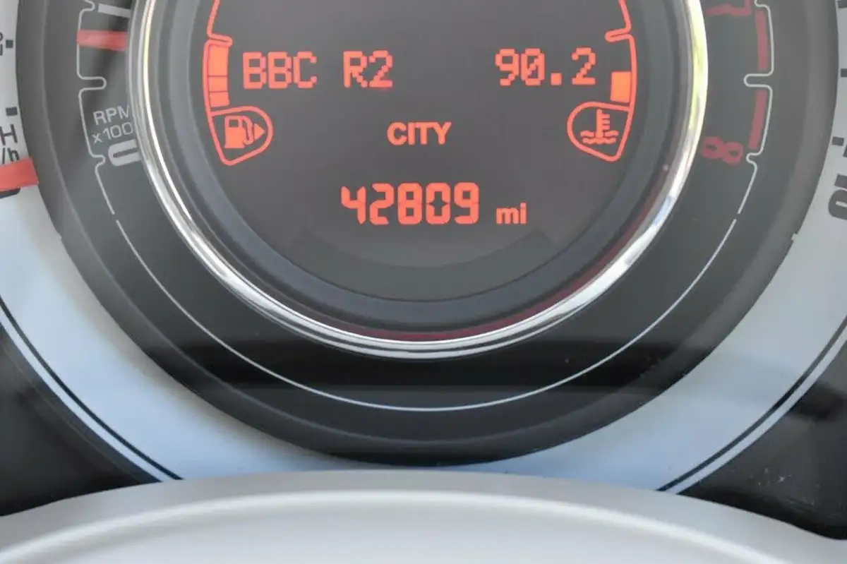 2014-fiat-500-12-pop-big-12