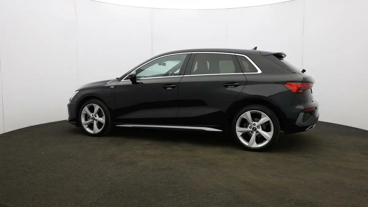 2021-audi-a3-14-40-tfsi-e-s-line-big-65