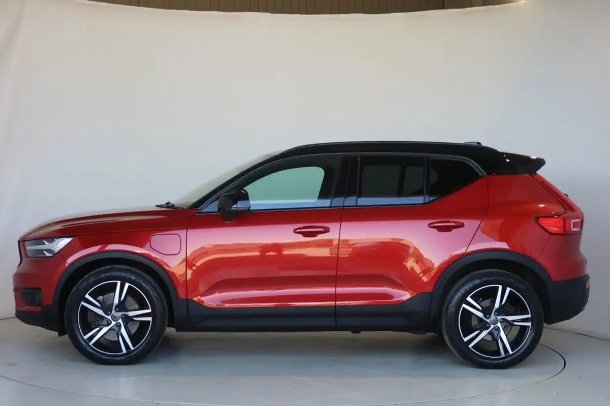 2021-volvo-xc40-15-t4-r-design-208bhp-big-12