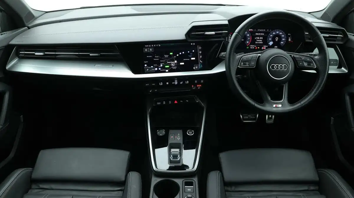 2022-audi-a3-15-35-tfsi-s-line-sportback-5d-tronic-big-13