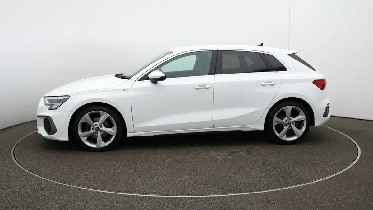 2022-audi-a3-15-35-tfsi-s-line-sportback-5d-tronic-big-59